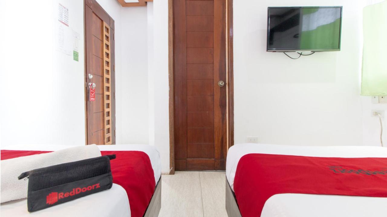 Reddoorz @ Real Fatima Tacloban Hotel Anibong Luaran gambar